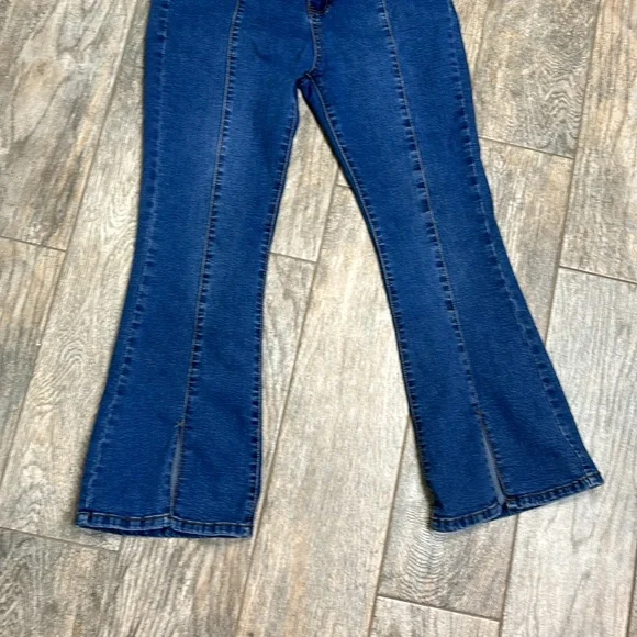 American Bazi high rise flare jeans - Picture 3 of 7